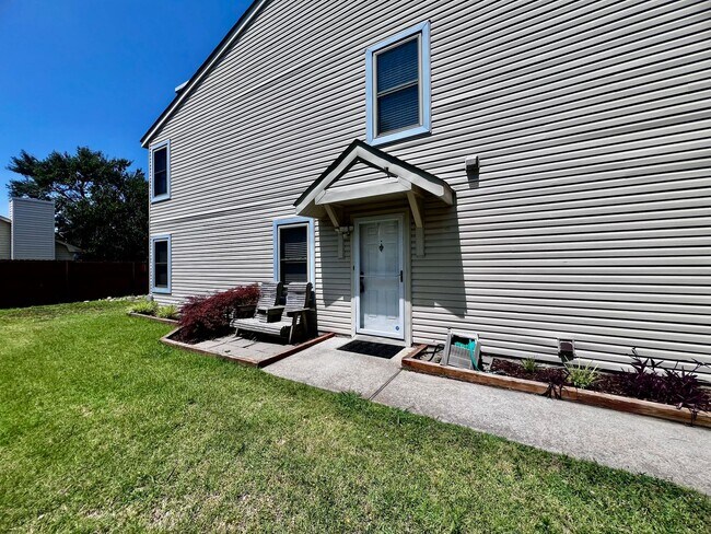 Building Photo - Ocean Lakes Living with Pools, Pickleball & a First-Floor Bedroom