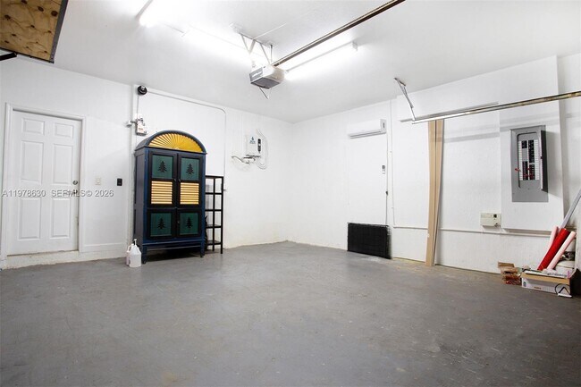 Building Photo - 25341 SW 117th Ave