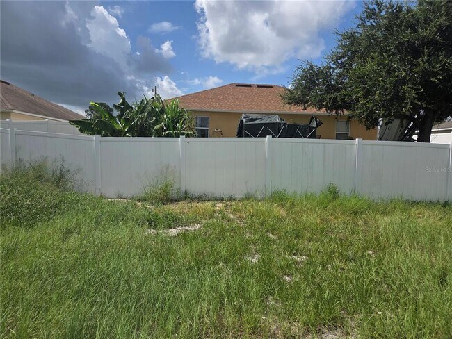 Building Photo - 8 Sawfish Ct