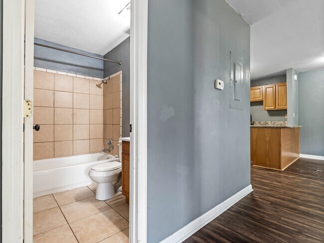 Building Photo - 502 McKeithan St