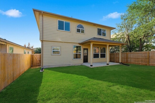 Building Photo - 11647 Zinnia Fields