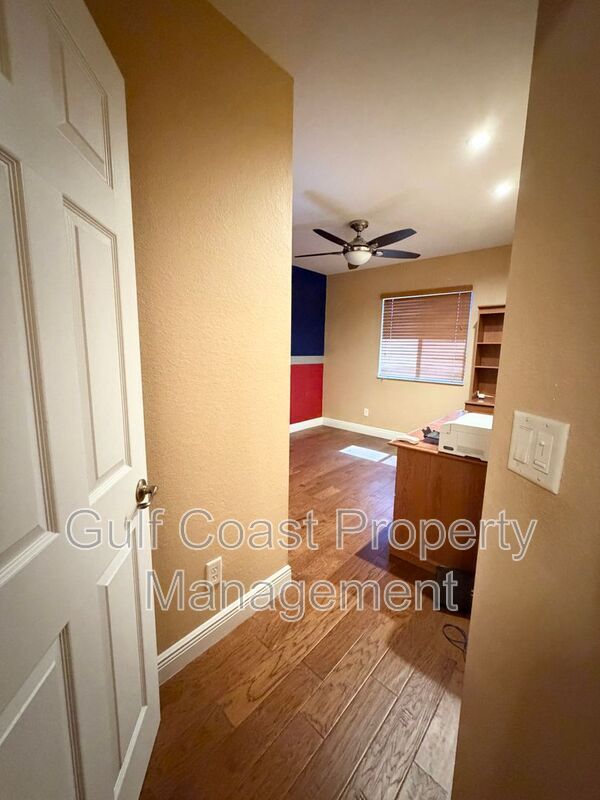Building Photo - 17560 Brickstone Loop