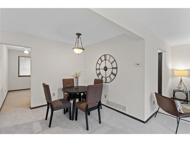 Building Photo - 2355 Dorland Pl