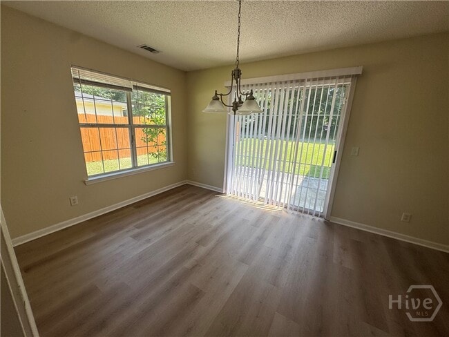 Building Photo - 106 Trellis Way