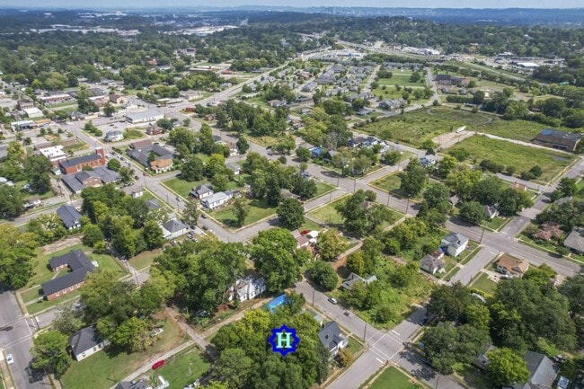 Building Photo - "Charming 2-Bed, 1-Bath Gem on Avenue H – ...