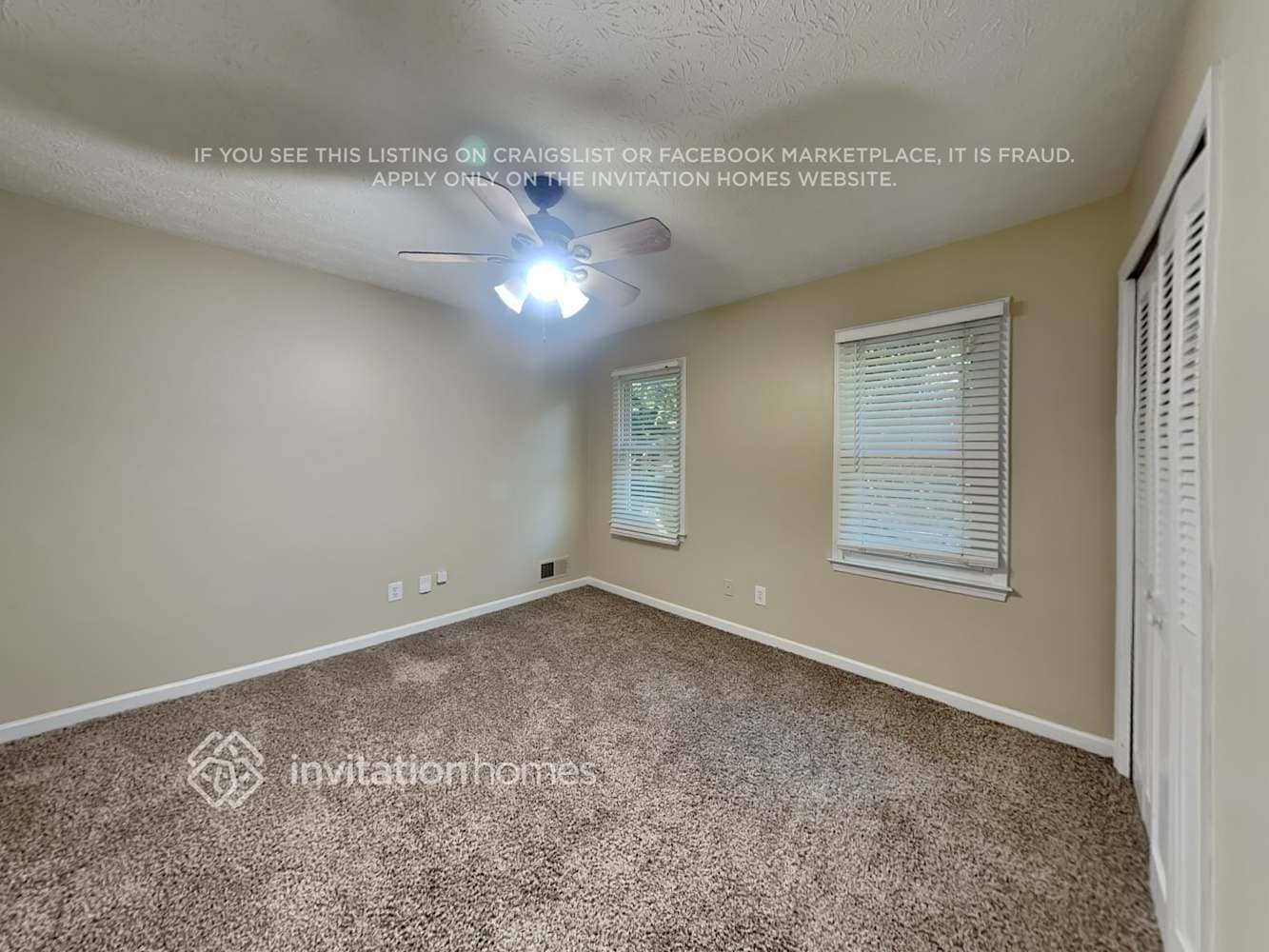 Building Photo - 2729 E Sudbury Ct