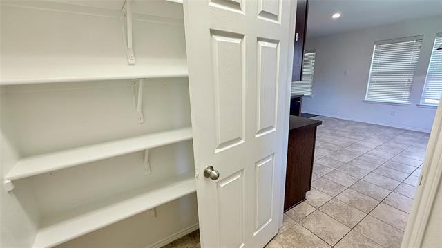 Building Photo - 5724 Mirror Ridge Dr