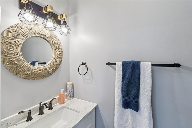 Building Photo - 1962 W 96th St