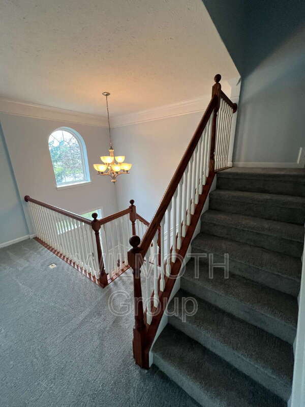 Building Photo - 9451 Glencroft Way