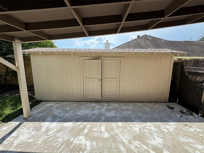 Building Photo - 10310 Sable Trail Ln