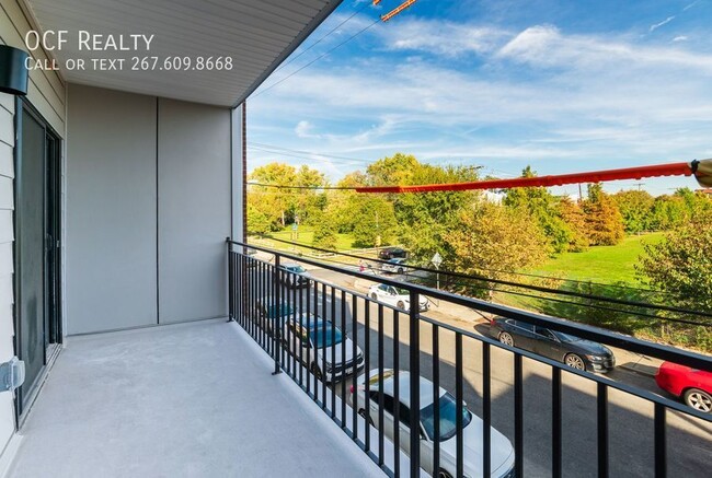 Building Photo - Three Bed Brewerytown  Apartment