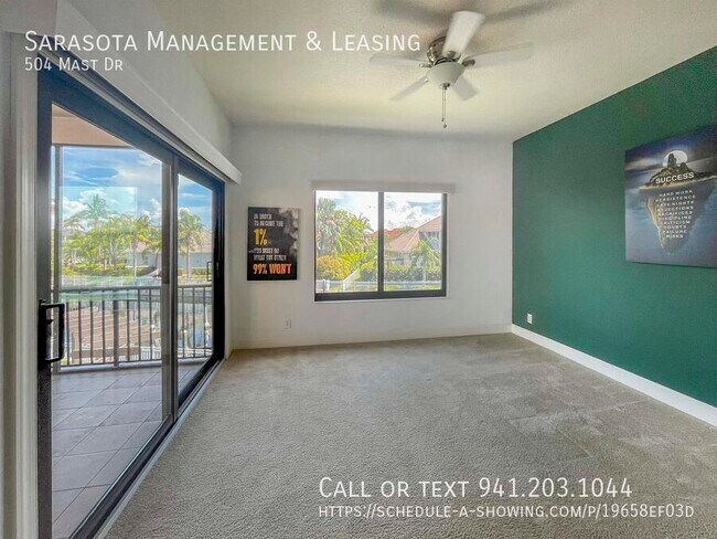 Building Photo - 504 Mast Dr