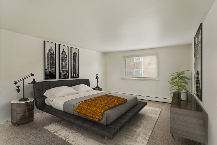 Bedroom - Birchwood Hill Apartments