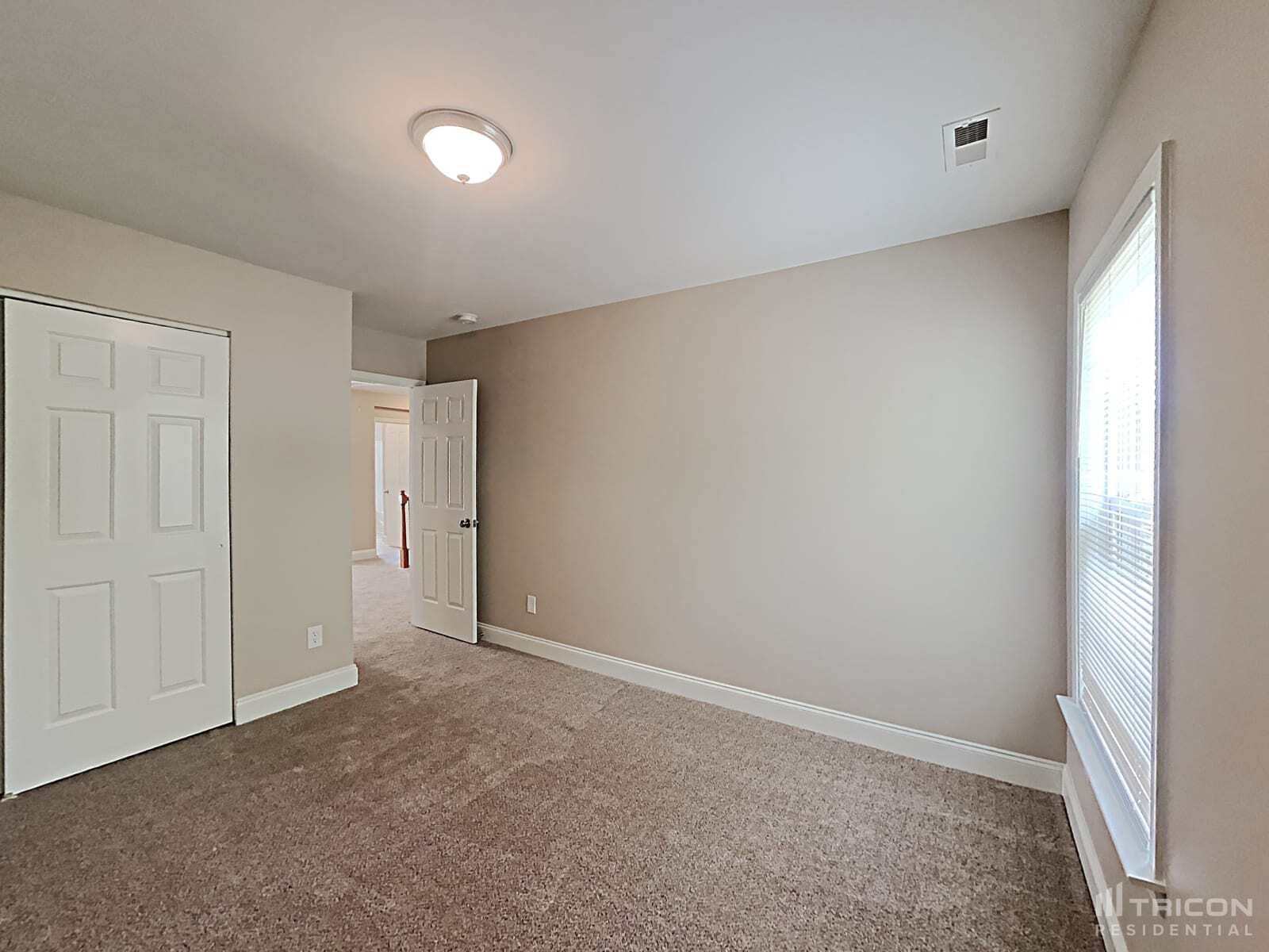 Building Photo - 113 Smart Ct