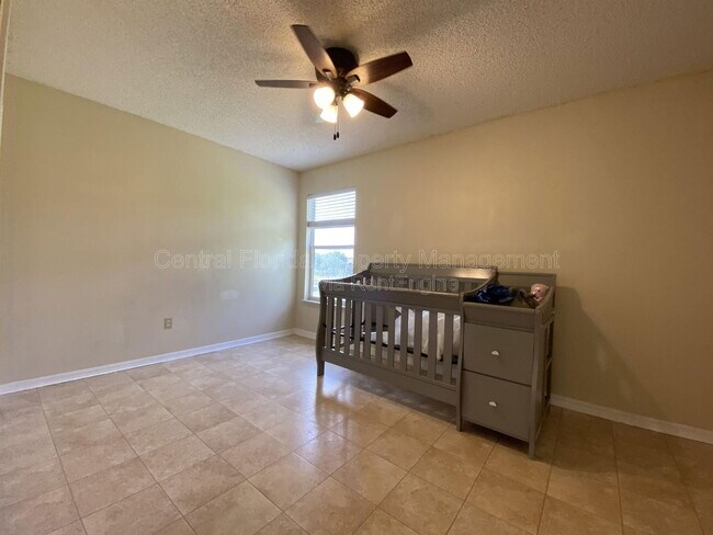 Building Photo - 4417 Waterside Pointe Cir