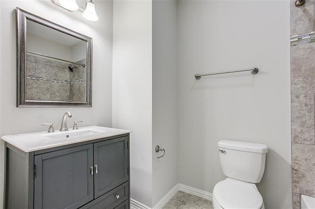 Building Photo - 1946 Timber Oaks Dr