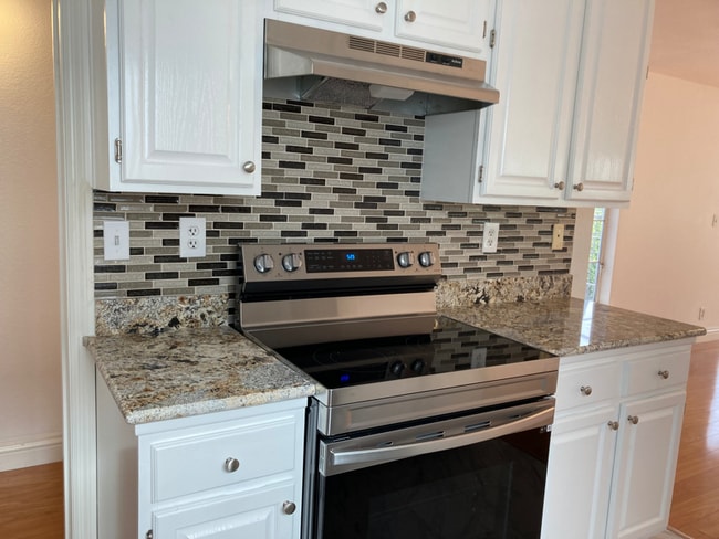 Building Photo - 1756 Filbert St