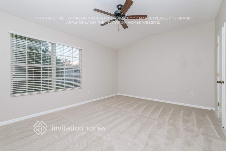 Building Photo - 15829 Fishhawk View Dr