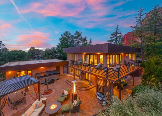 Building Photo - 107 Rufous Ln