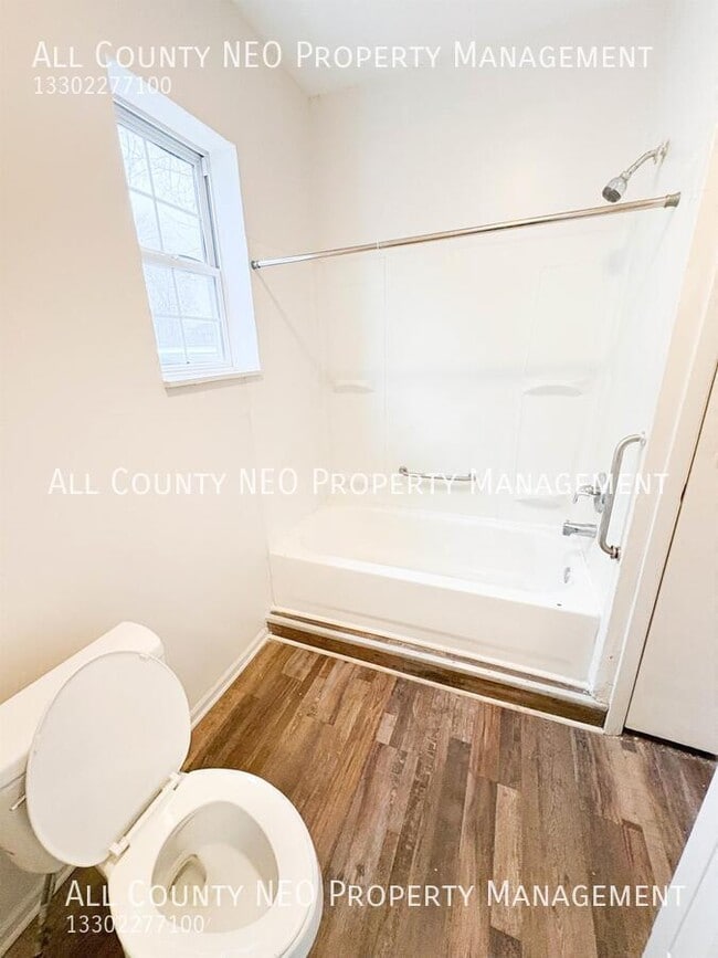 Building Photo - 4116 Denison Ave