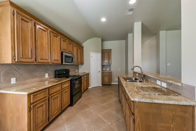 Building Photo - 15838 Mossy Shores Ct