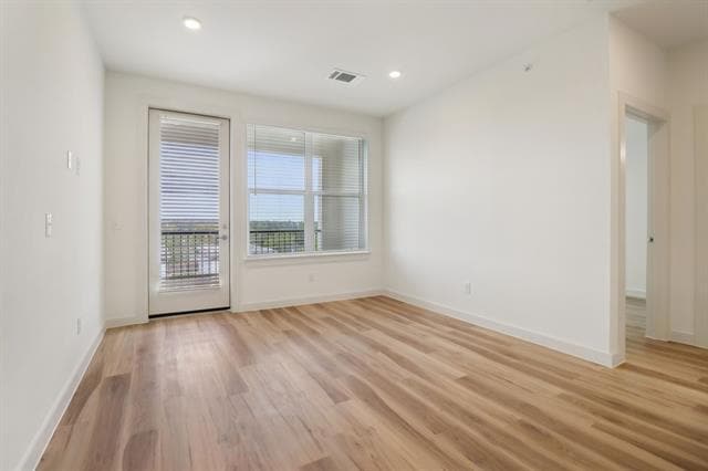 Building Photo - 405 N Ewing Ave