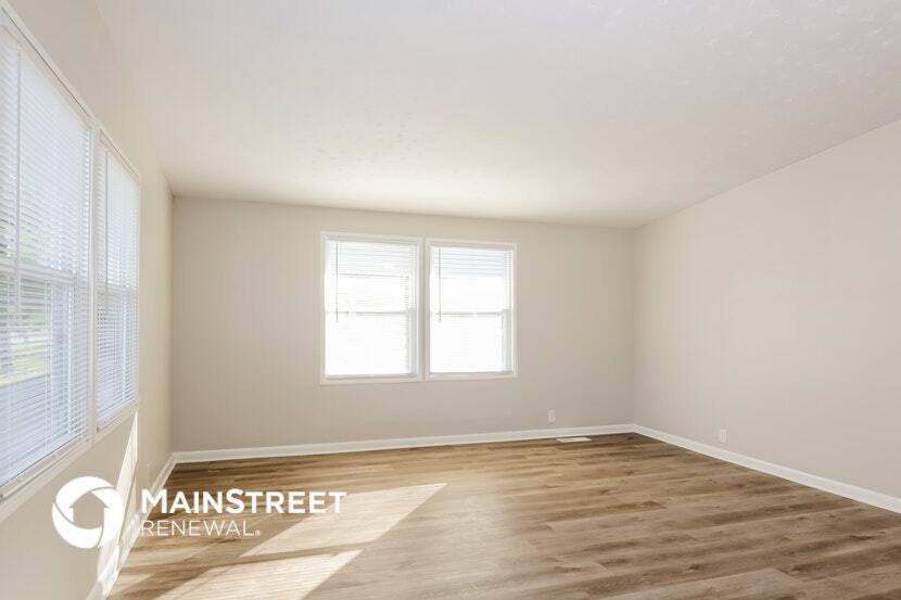 Building Photo - 1724 Englewood Dr