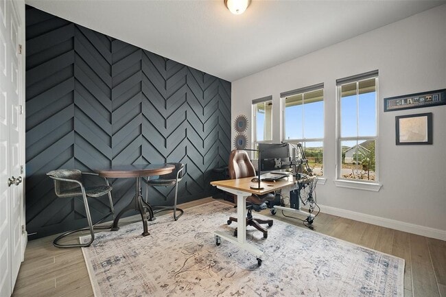 Building Photo - 165 Lunar Lp