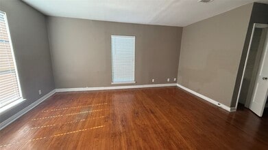 Building Photo - 1842 W Main St