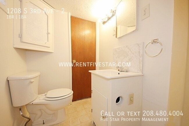 Building Photo - 1208 S 3rd Ave