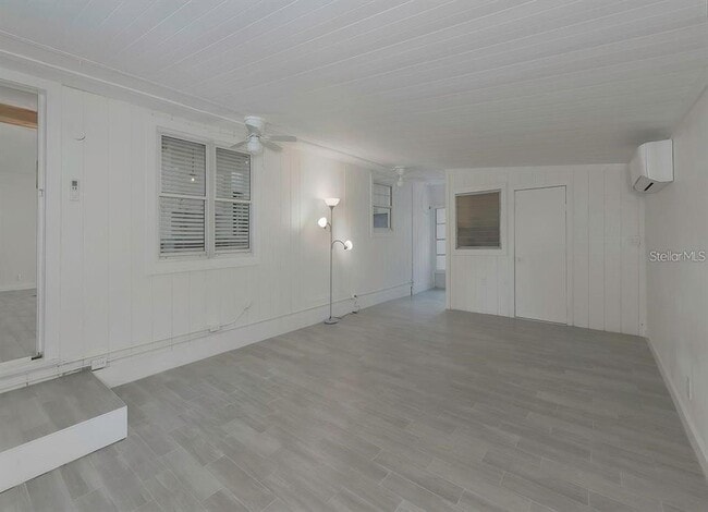 Building Photo - 1428 Illinois Ave