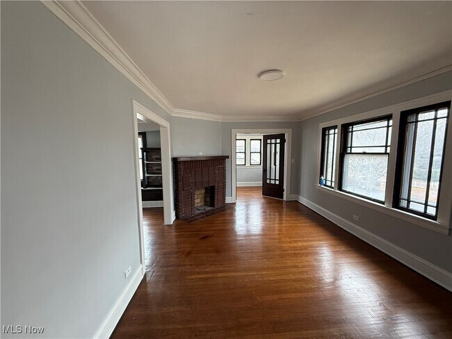 Building Photo - 3540 E 154th St