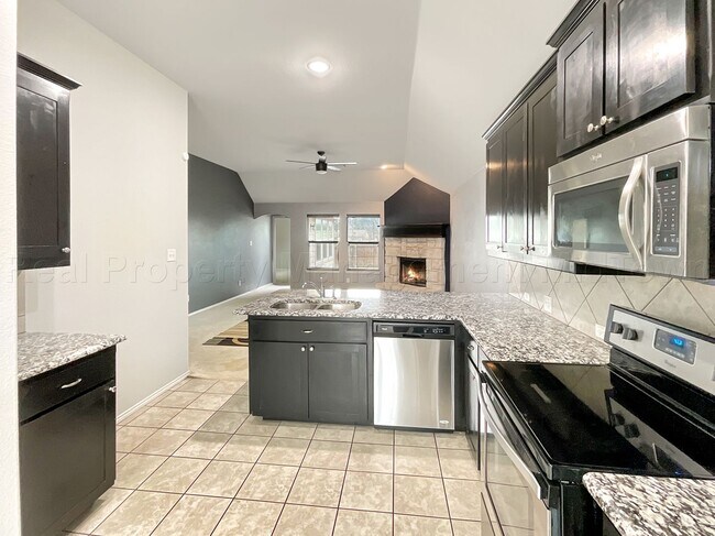 Building Photo - 2053 Leonard Ranch Rd