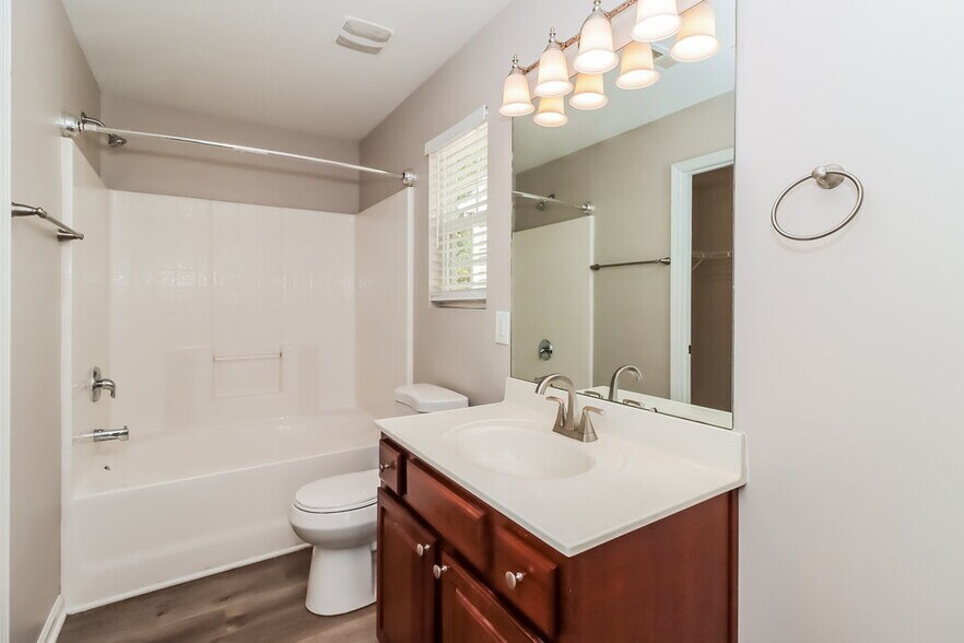 Building Photo - 311 Morning Dew Dr