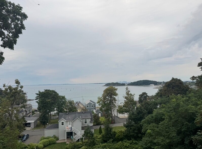 Building Photo - 299 Nahant Rd