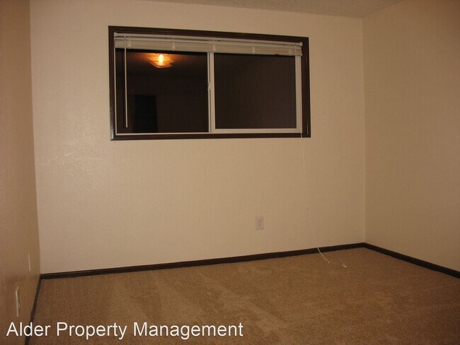 Building Photo - 4 br, 2 bath House - 17265 SE Oatfield Road