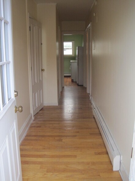 Building Photo - 450 Cumberland Ave