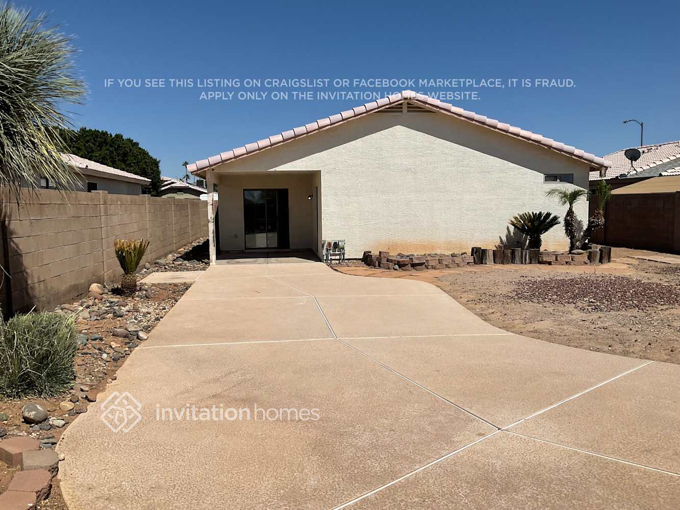 Building Photo - 19008 N 12th Dr
