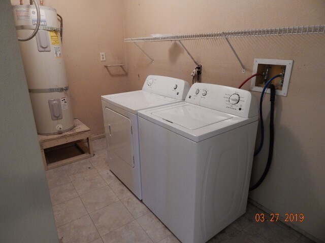 Building Photo - Wonderful 3 Bedroom, 2 Story Home near Summerlin!