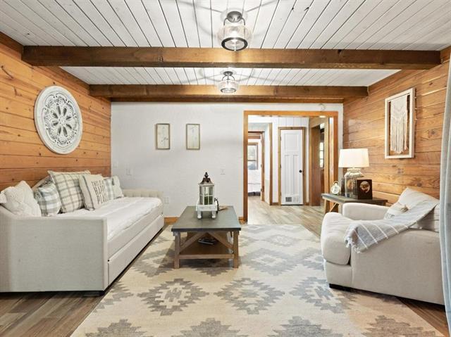 Building Photo - 400 Coronados Trl