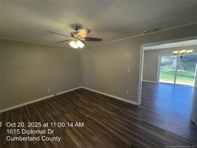 Building Photo - 1615 Diplomat Dr