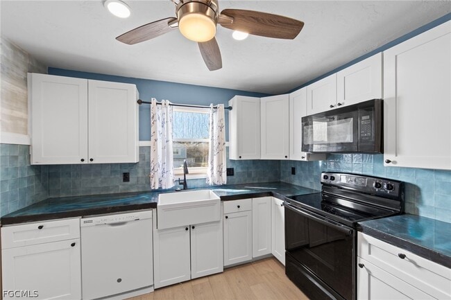 Building Photo - 1535 Trafalgar Ln