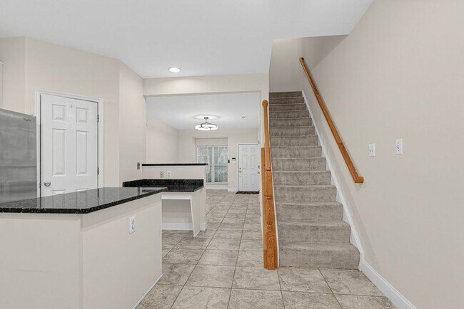 Building Photo - 2420 Dew Meadow Ct
