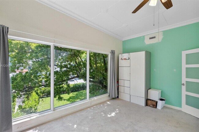 Building Photo - 9400 E Bay Harbor Dr
