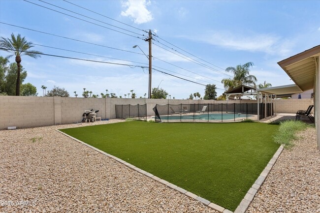 Building Photo - 5401 E Beck Ln