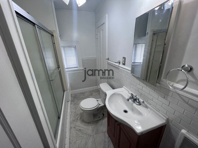 Building Photo - 3183 W 112th St