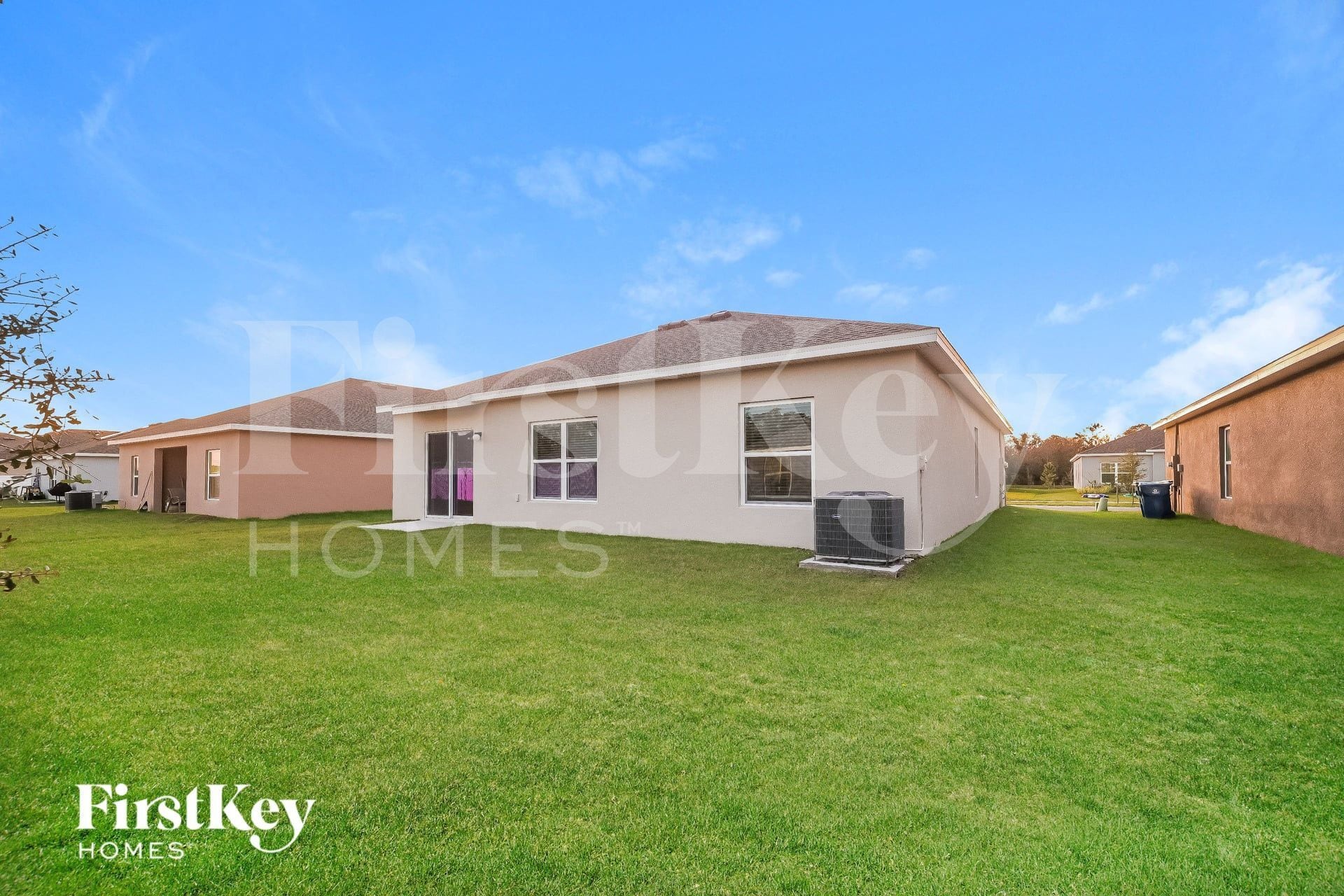 Building Photo - 845 Avenal Ln