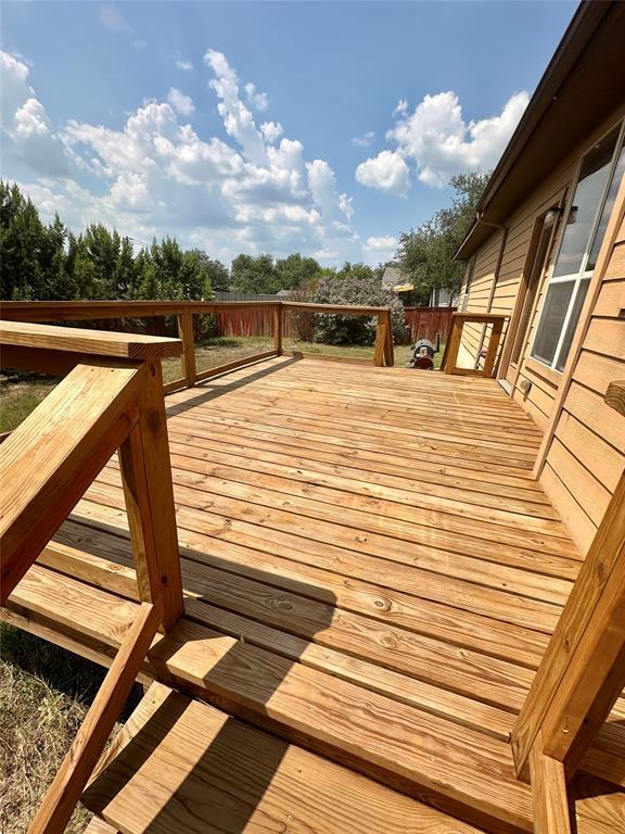 Building Photo - 15105 Cavalier Canyon Dr