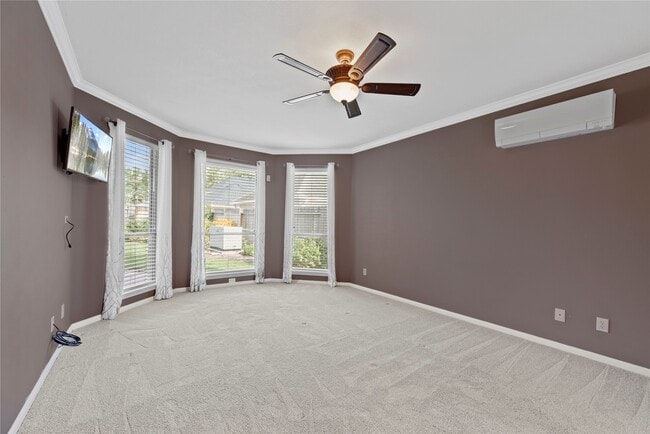 Building Photo - 15718 Sweetrose Pl