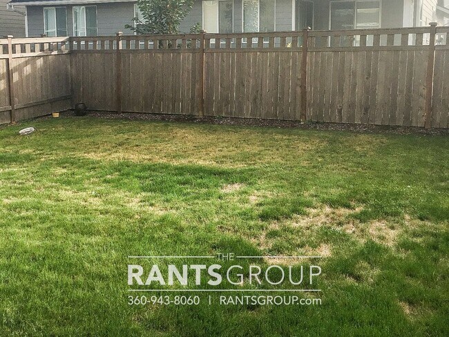 Building Photo - Spacious and Bright 4-bed, 2.5-bath home in The Preserve Available mid-April!